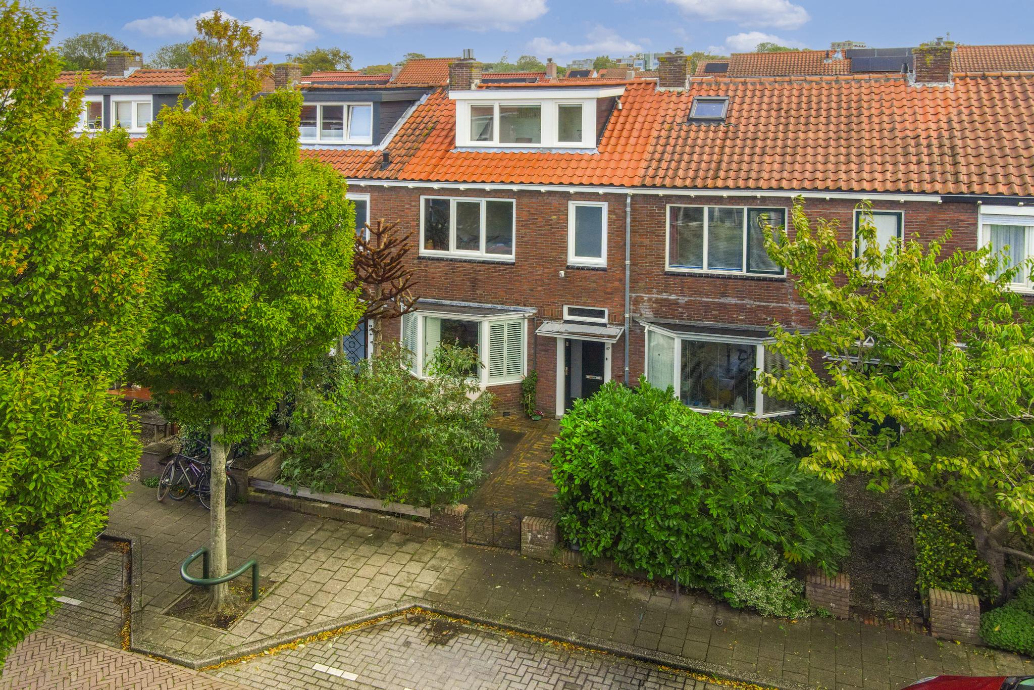 Tussenwoning te koop: Anna van burenstraat 47, Alkmaar